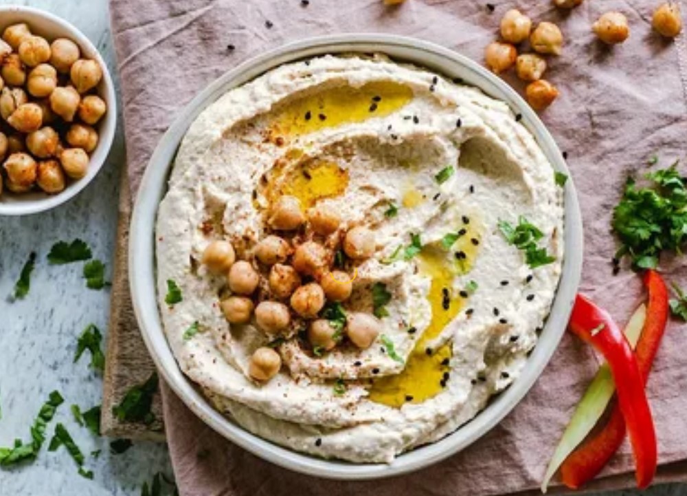 Can You Eat Hummus While Pregnant