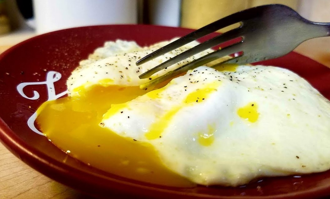 Over easy eggs while pregnant