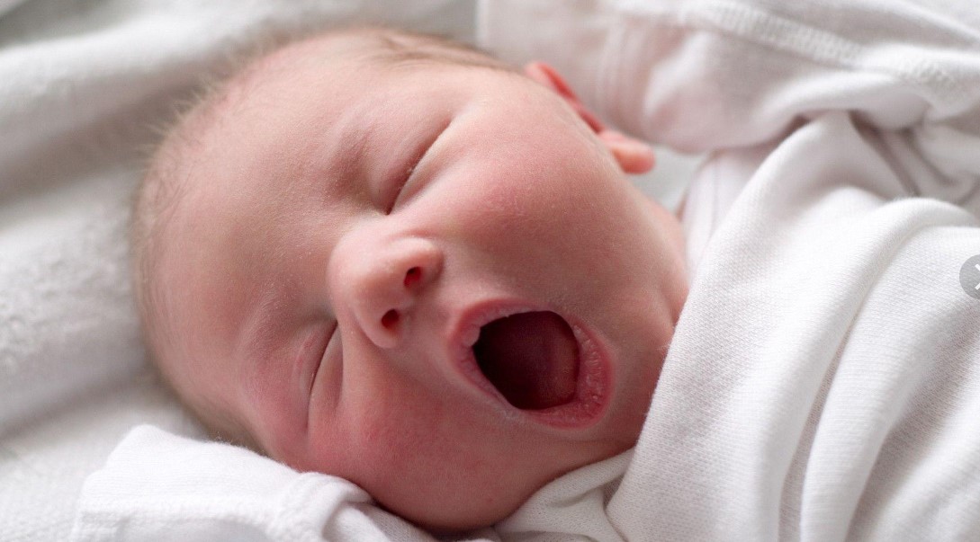 When Do Babies Start Taking One Nap